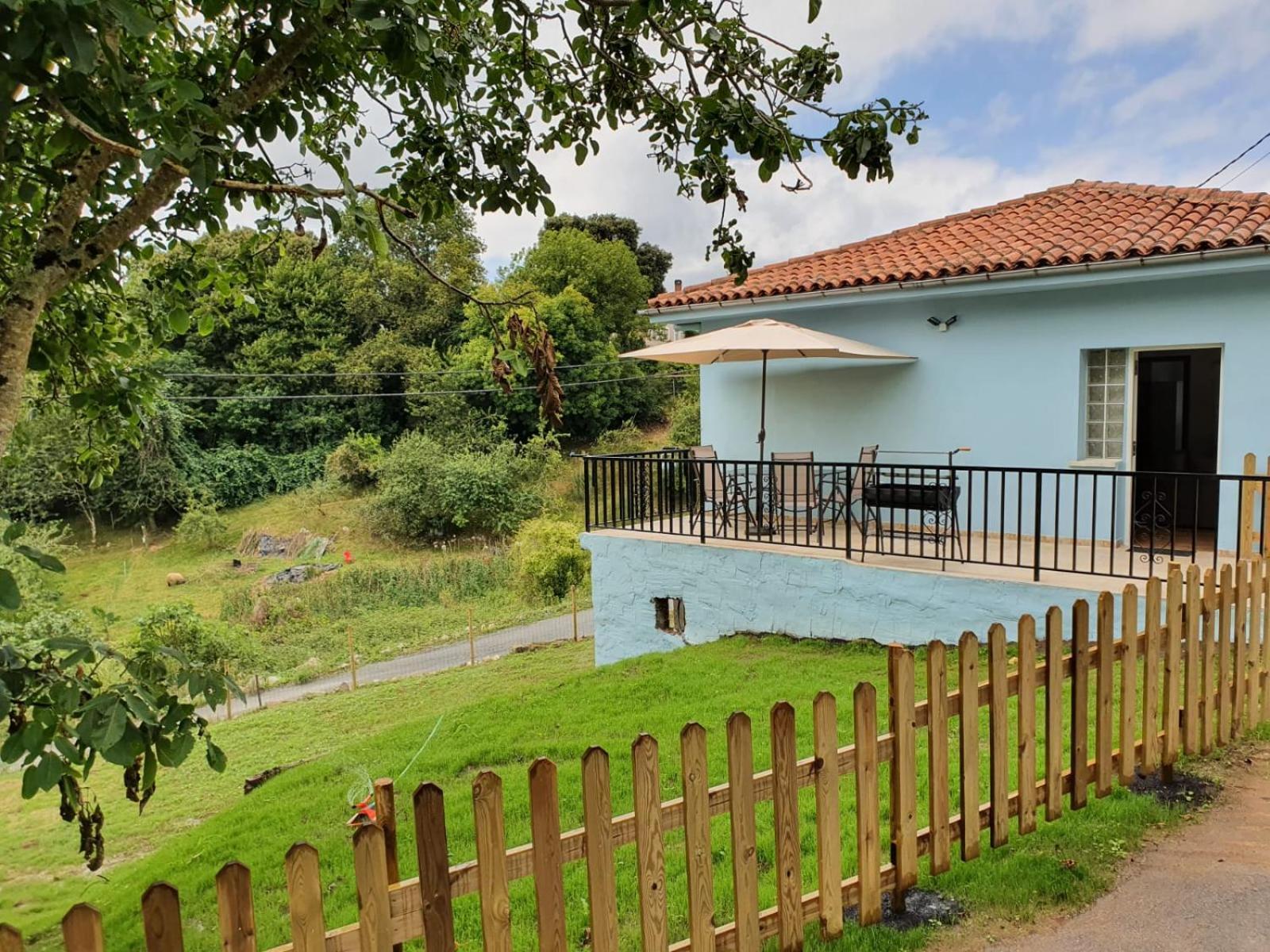 Vv85 Vivienda Vacacional Casa Tames Ribadesella Exteriör bild